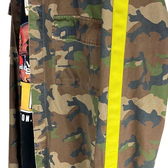 MEN'S ARMY FATIGUE JACKET WITH YELLOW STRIP ON ARMS, XXL - Picture 3 of 3